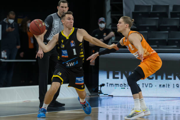 于个人实力 于个人实力